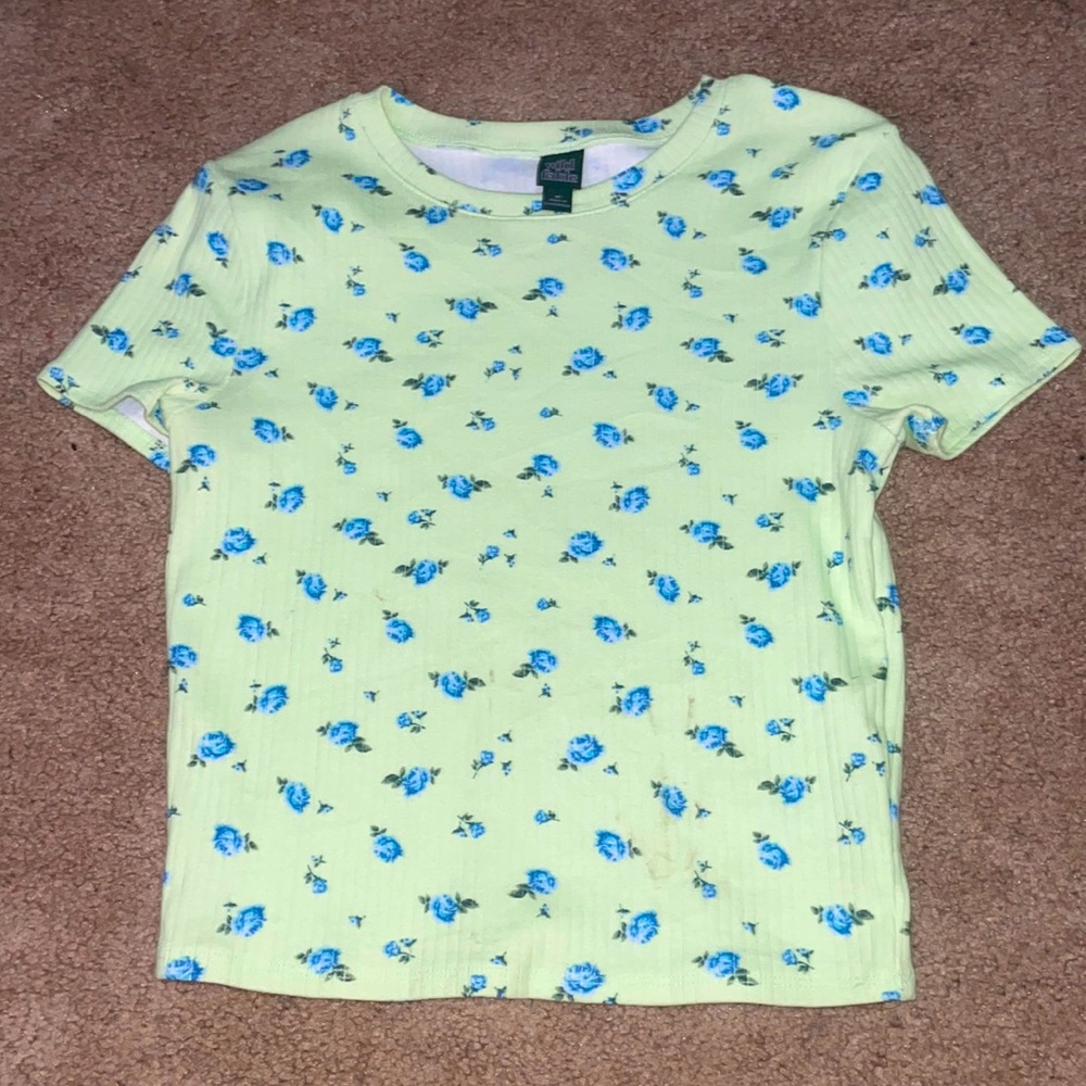 vibrant green baby tee